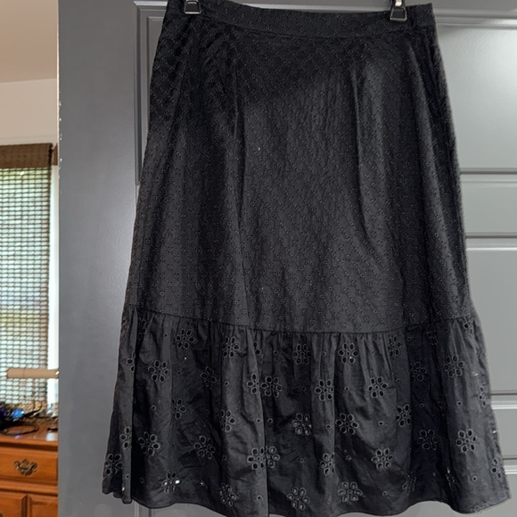 Black eyelet loft skirt faux wrap - Picture 2 of 2